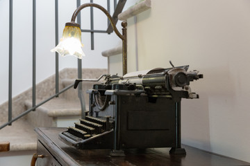 Vecchia macchina per scrivere