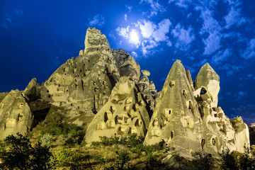 Turkey Cave Dwellings © Ben