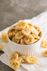 banana crispy chips