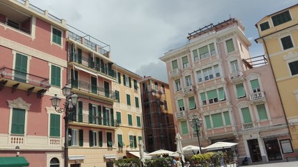 Obraz premium Varazze, piazzetta