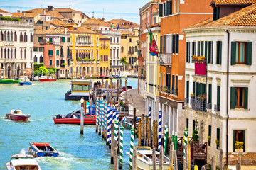 Fototapeta na wymiar Colorful architecture of Venezia Canal Grande