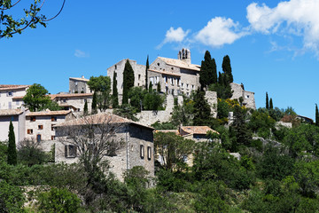 Fototapeta na wymiar Village provençal Méthamis