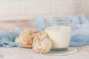 Milk and gingerbreads