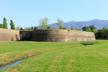 Lucca's city walls