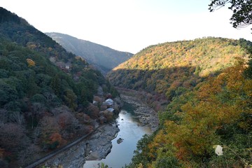 Fototapeta na wymiar 京都・保津川峡谷