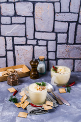 Creamy cauliflower soup