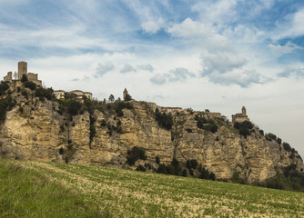 Fototapeta na wymiar Panoramic view of medieval village of Montefalcone Appennino