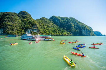 Fototapeta premium Canoeing at Koh Hong Island