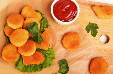 Chicken breast nuggets with sauce