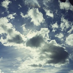 Fototapeta premium Chmury zasłaniające słońce