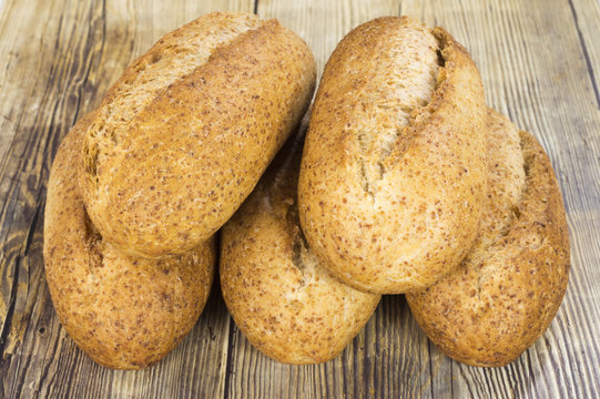 cinco piezas de pan de soja