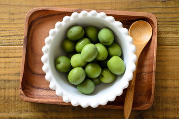 グリーンオリーブ