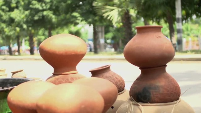 Mandalay, street scene, pottery