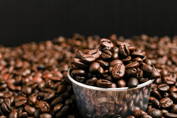 Roasted coffee beans