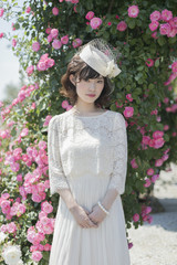 薔薇と女性