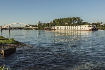 Confluence - Lyon - Rh&ocirc;ne.
