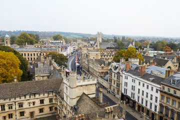 Fototapeta na wymiar OXFORD/ UK- OCTOBER 26 2016: Aerial View Of Oxford City Showing College Buildings And Spires