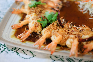 Thai food Deep Fried Shrimp with Tamarind Sauce