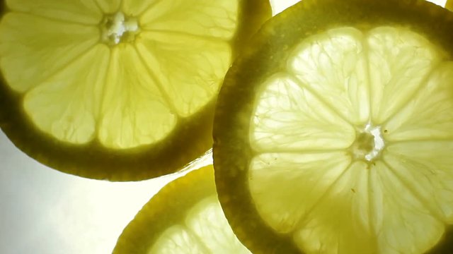Lemon slices rotating