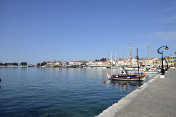 Fototapeta na wymiar Port de Pythagorion (Samos)