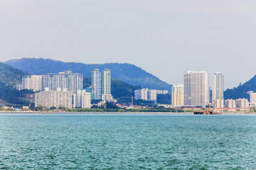 Fototapeta premium View of metropolitan George Town city, Penang