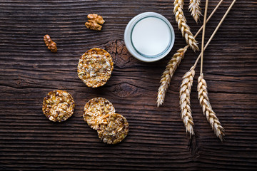 Cereal cookies with raisins and nuts - obrazy, fototapety, plakaty