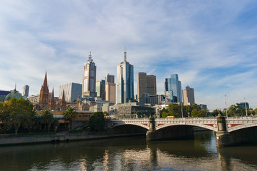 Fototapeta na wymiar Melbourne CBD cityscape with Princes Bridge