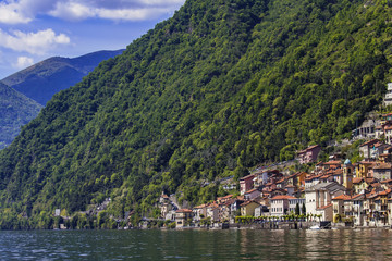 Fototapeta premium Colonno, Como Lake, Italy