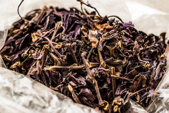 Dried Basil Herb / Reyhan otu .