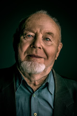 Obraz premium emotional grandpa face