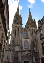 Fototapeta na wymiar Cathédrale Saint Corentin à Quimper