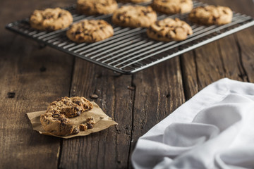 Cookies on a cooling rack over a marble table