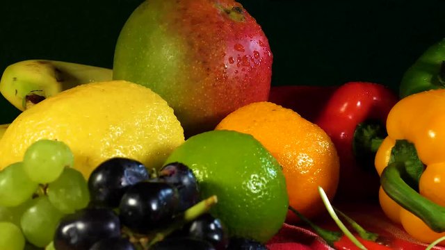 Chilli Banane Citrone Trauben 4K