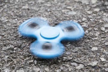  Trendy popular fidget spinner stress relieving toys