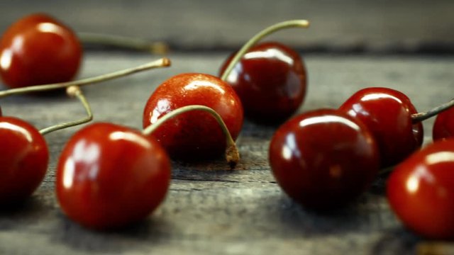frische kirschen