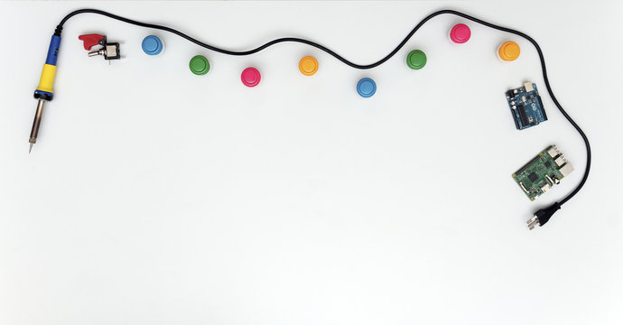 Retro Gaming Kit with Raspberry pi, Arduino, Arcade Buttons and Tin Welder