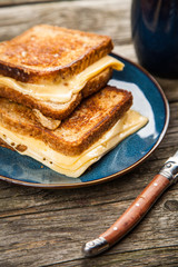 Grilled cheese sandwich