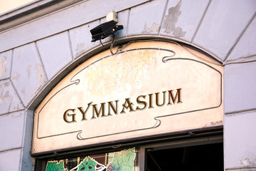 Fototapeta premium Schild 214 - Gymnasium