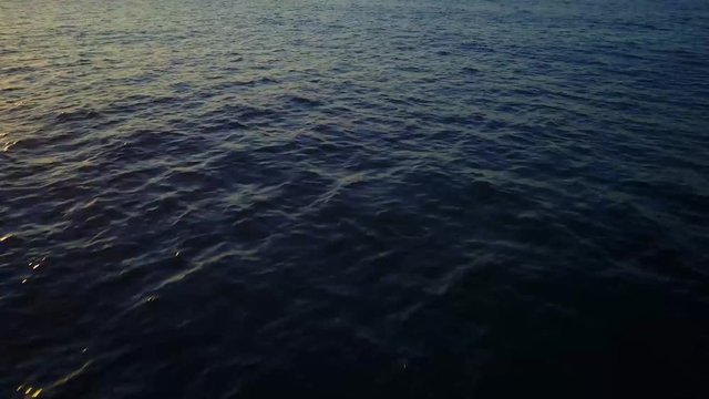 D&eacute;couverte arriv&eacute;e mer ile d&eacute;serte