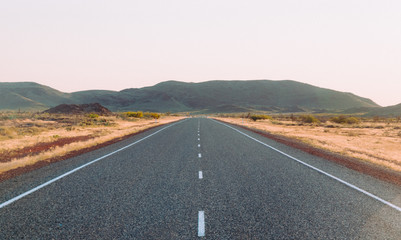 Fototapeta na wymiar Empty australian highway