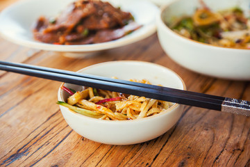 Stir-fried chinese noodles