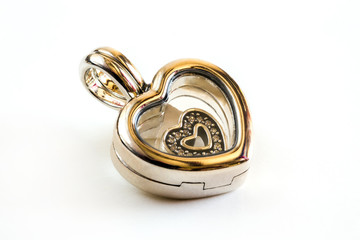 Women's jewelry, the symbol of the heart