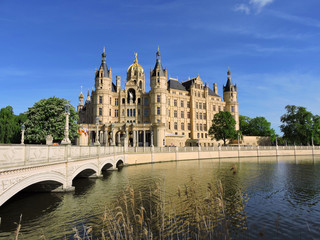Fototapeta na wymiar Schloss Schwerin