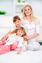 Fototapeta premium having two daughters