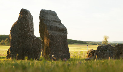 dolmens au soleil