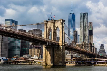 Afwasbaar Fotobehang Brooklyn Bridge Brooklyn Bridge en de skyline van Manhattan