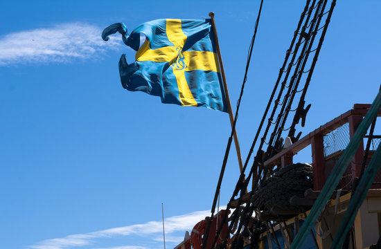 Swedish falg on the war sell boat