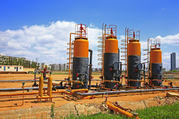 Obraz premium Pipeline valves and industrial equipment
