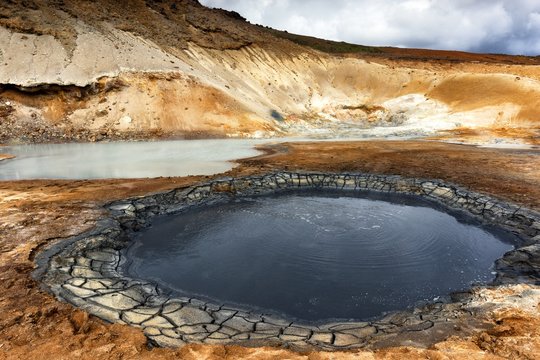 Geothermal area of Seltun, Kr&yacute;suv&iacute;k, Reykjanes peninsula, Iceland
