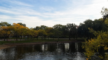 Fototapeta na wymiar Ontario lake canal inside Toronto Island Park